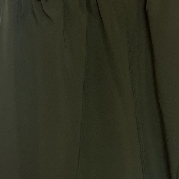 Small BeBop Romper in Olive - Picture 6 of 6